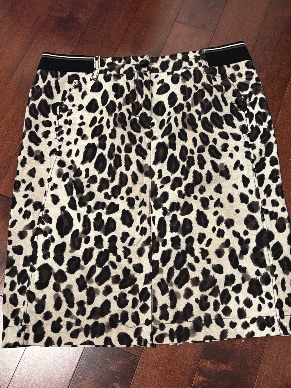 Marc Cain Cream and Black Leopard Print Skirt N4